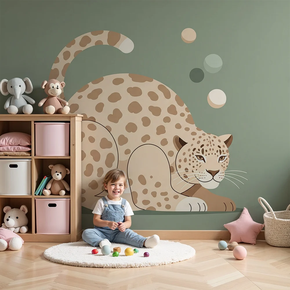 Dječja soba tapeta | Stilizirani leopard na nježno zelenoj pozadini