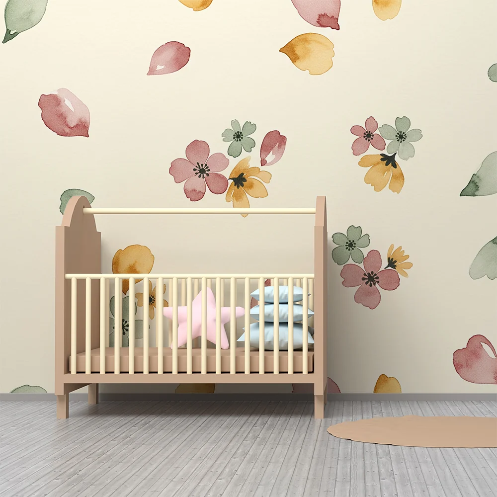 Papel de parede quarto bebê | Delicadas flores aquarela em fundo creme