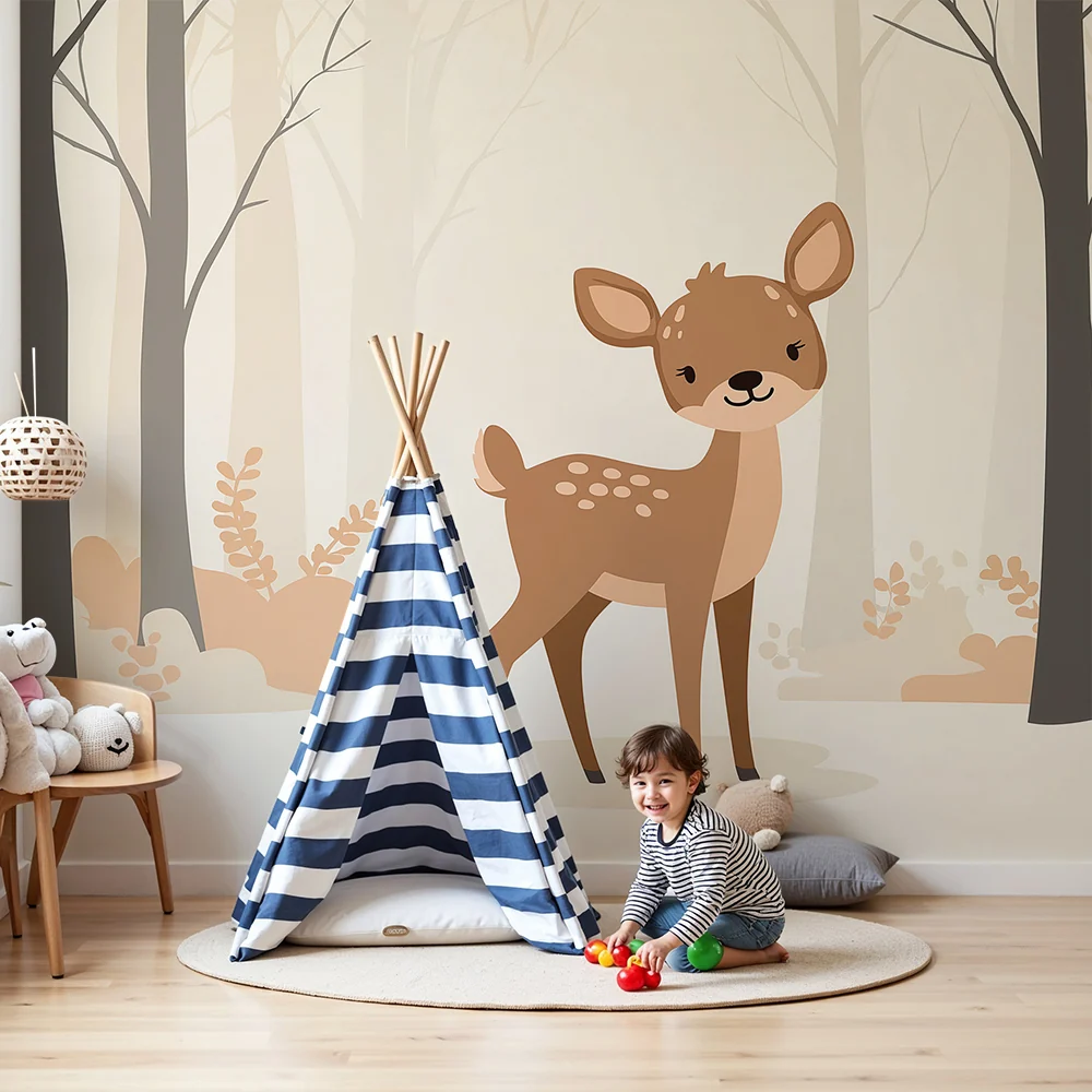Papel de parede quarto bebê | Mala srna u bež šumi