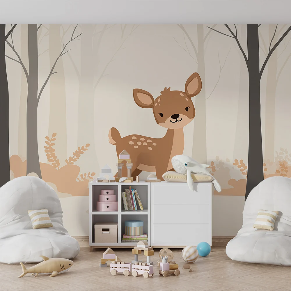 Papel de parede quarto bebê | Mala srna u bež šumi