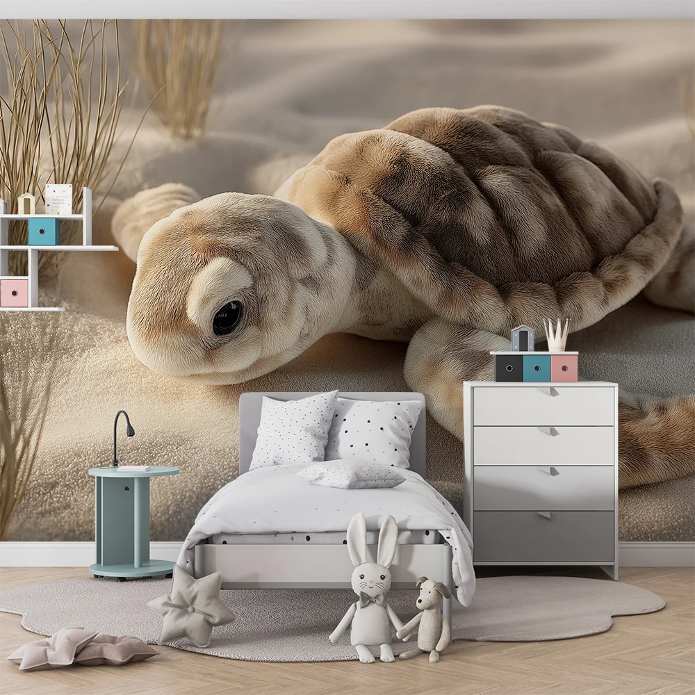Papier de parede quarto bebê | Pequena tartaruga na areia com ervas delicadas