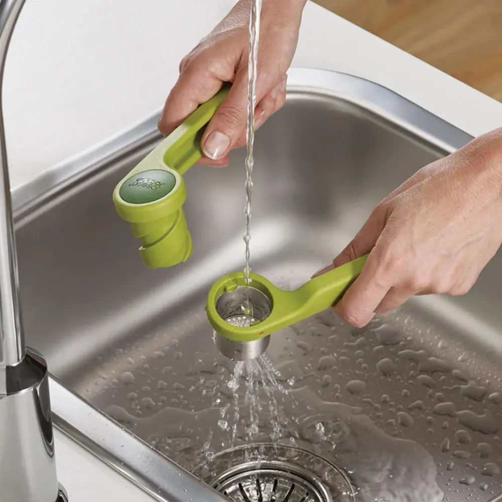 Helix Green Garlic Press
