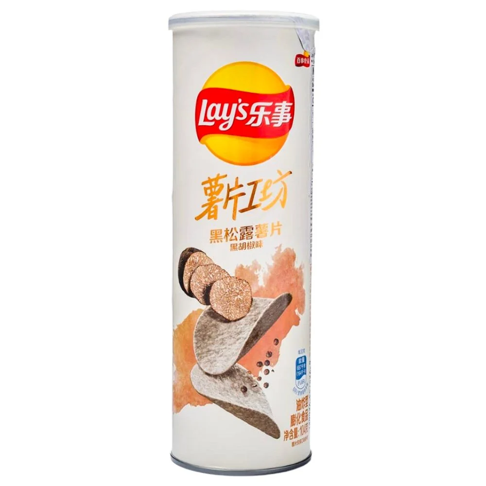Lay's Black Truffle & Black Pepper, čips s okusom tartufa i crnog papra od 104g