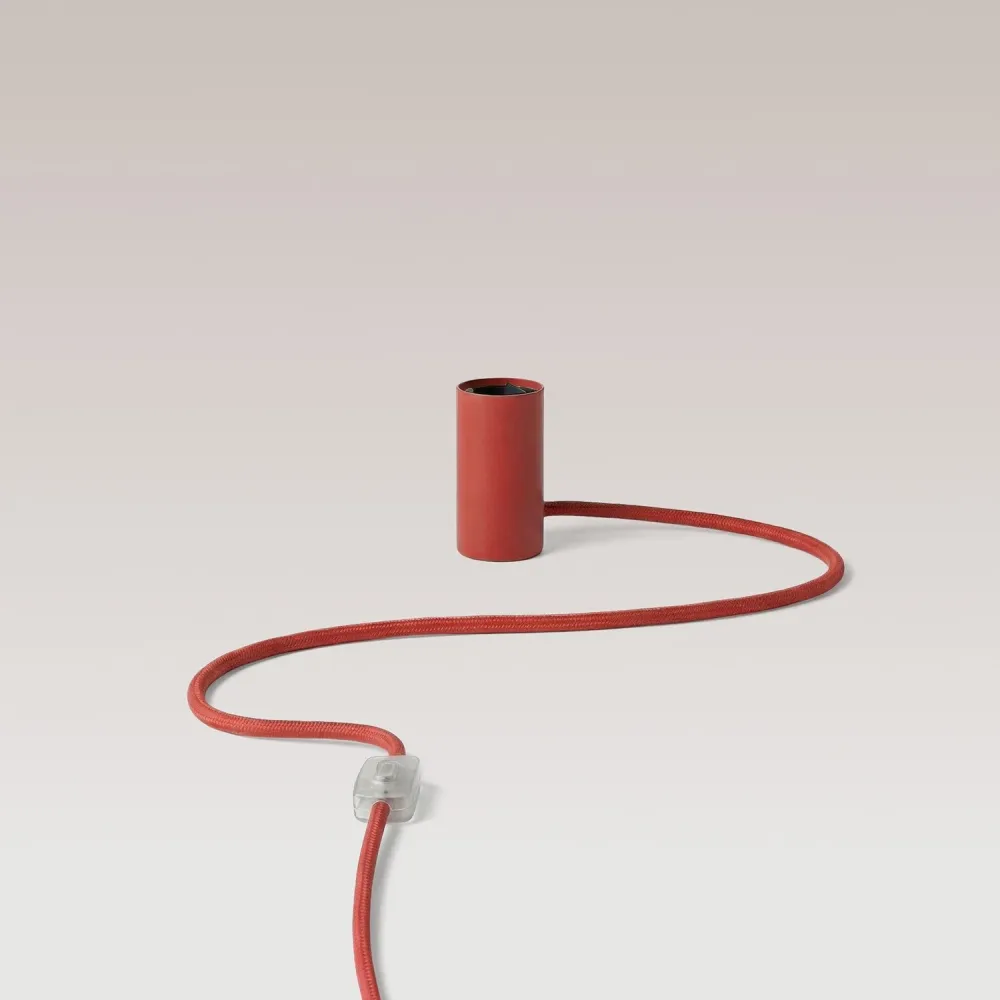 Lampada magnetica plug- con attacco E27 e spina UK - Rosso